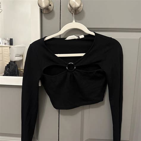 Glassons Long Sleeve Crop Top Depop