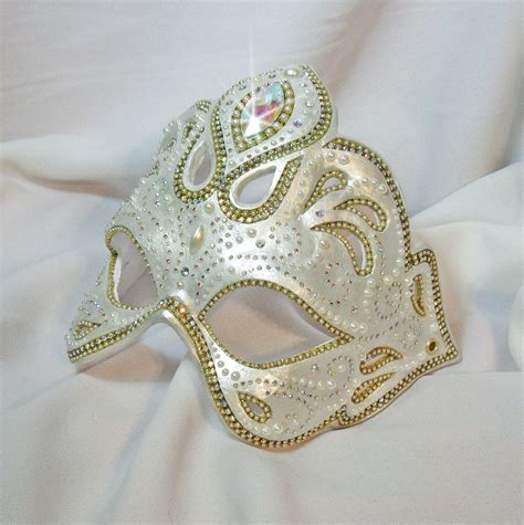 Masquerade Ball Mask Wedding Mask White And Pearl Etsy Masquerade