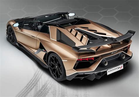 Lamborghini Aventador Svj Roadster Km S Oto Kokpit