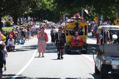 Attention Hingham Parade Lovers!! - Hingham Anchor