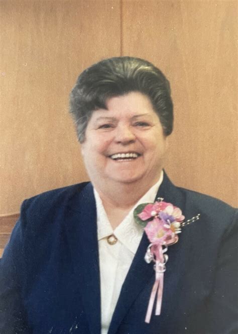 Obituary Of Gloria Florence Barton Castle Fallsview Funeral Home