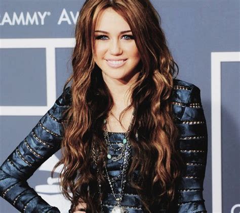 Brown Hair On Pinterest Long Brown Hair Brown Hair And Miley Cyrus