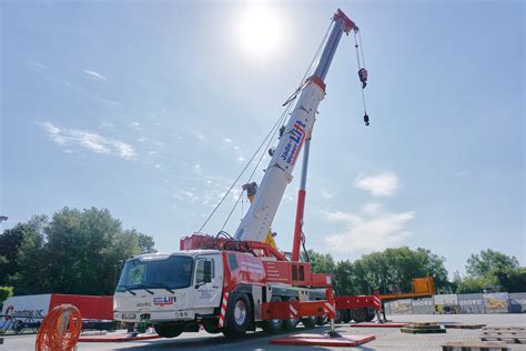 Der Zweite Gmk Xl F R Jade Weser Lift Kranagentur Werner Gmbh