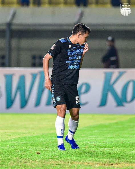 Persib On Twitter Hatur Nuhun Erwin Ramdani Untuk Totalitas Dan