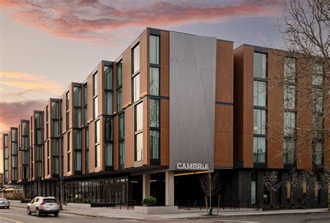 Choice Opens Bostons Second Cambria Hotel Management