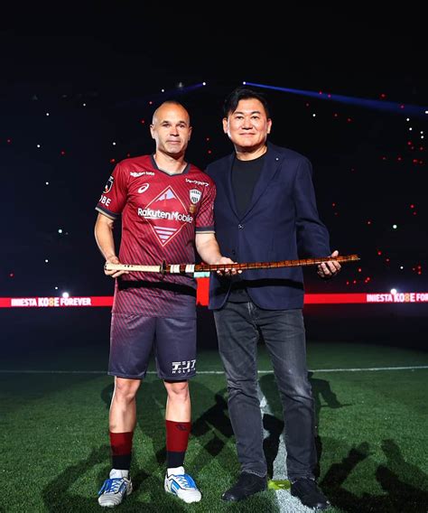 ヴィッセル神戸さんのインスタグラム写真 ヴィッセル神戸instagram「iniesta Ko8e Forever Ceremony