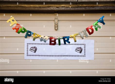 Happy Birthday Hi Res Stock Photography And Images Alamy