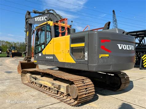 Volvo EC 220 EL Tracked Excavator For Sale Belgium Antwerpen YN36461