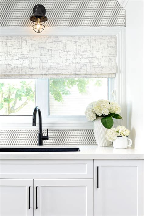 White Penny Tile Backsplash Classic & Timeless Penny Tiles - Backsplash ...