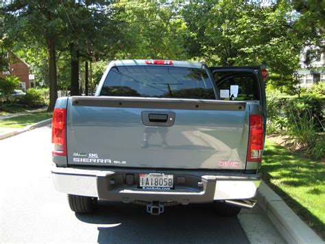 2011 GMC Sierra SLE - Tailgate 1 | Road Reality