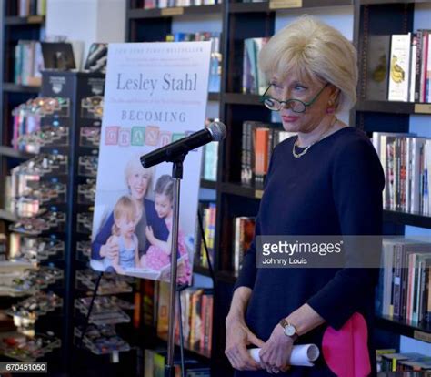 Lesley Stahl Book Signing Photos and Premium High Res Pictures - Getty Images