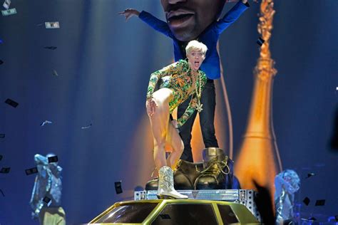 Miley Cyrus Soft Porn Or Bangerz Tour Mirror Online