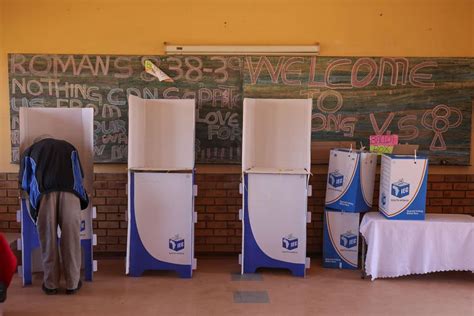 South Africans Await Election Results Voting Day Fraught With Challenges Forbes Africa