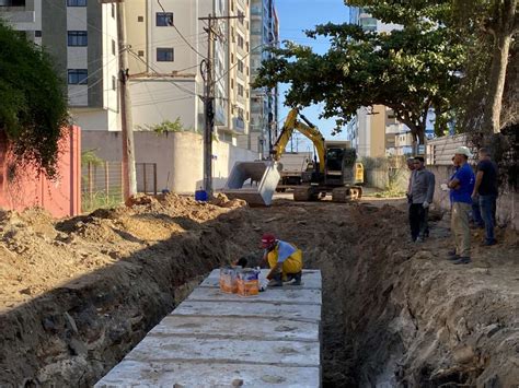 Obra de macrodrenagem na Praia do Morro deve ser concluída até outubro