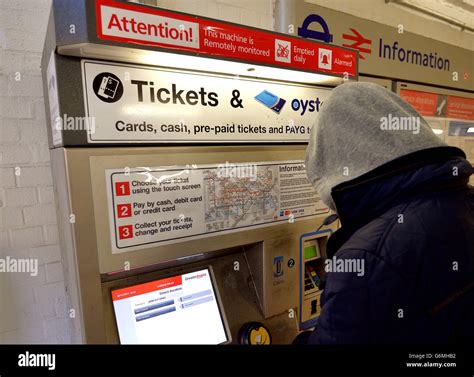 Rapport Sur Les Tarifs Ferroviaires Banque De Photographies Et Dimages