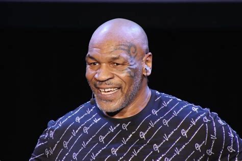 Mike Tyson explains why Floyd Mayweather isn't the GOAT in boxing