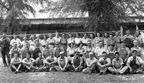 Tracking Your Roots: Andalusia Folks-A history in photographs