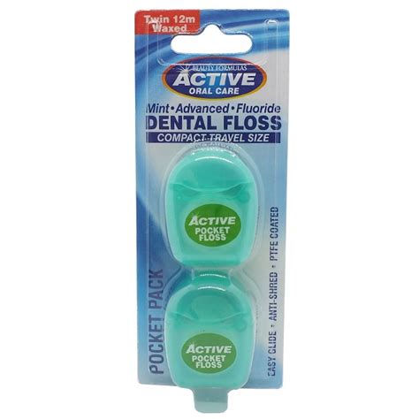 Active Oral Care Mint Dental Floss nić dentystyczna miętowa woskowana z