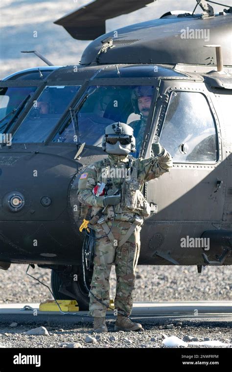 A Uh M Black Hawk Helicopter Crew Chief Assigned To Bravo Company