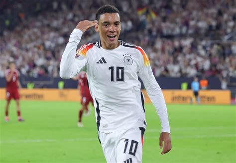 jamal musiala el lider de esta nueva alemania mi bundesliga