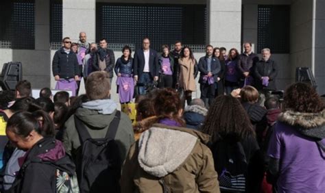 Vox Bloquea La Declaraci N Institucional Del N Contra La Violencia