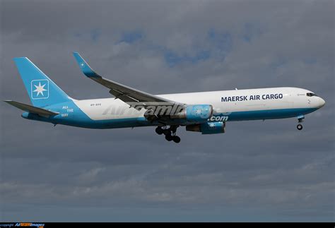 Boeing P Er Bdsf Maersk Air Cargo Oy Syc Airteamimages