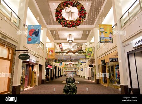 Minnesota Usa Minneapolis Mall Of America The The Largest Indoor Mall