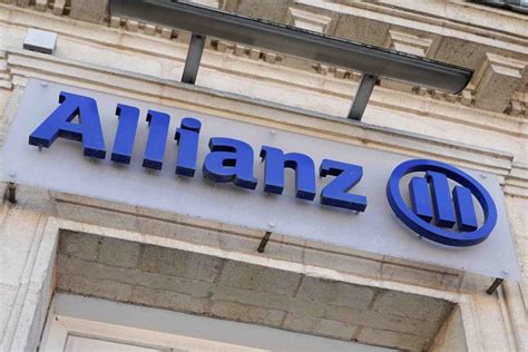 Assicurazione Allianz Il Ramo Danni E Vita Salva Un Difficile