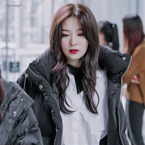 Red Velvet Red Velvet Seulgi Velvet Aesthetic