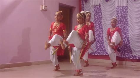 Janapada dance - YouTube