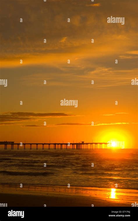 Ocean Beach Pier sunset, Ocean Beach, California Stock Photo - Alamy