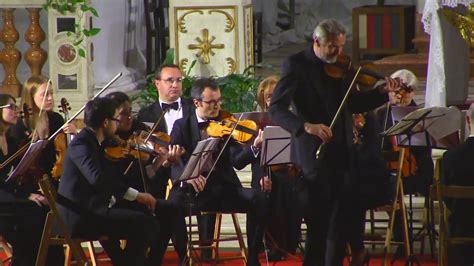 A Vivaldi Concerto In Fa Magg Rv Giuliano Carmignola Youtube