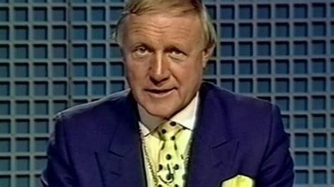 Stuart Hall Victim And Colleagues Recall Presenter S Sexual Behaviour Bbc News