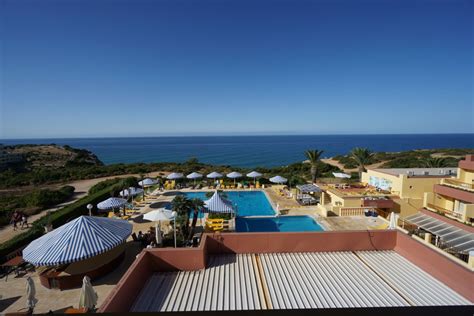 Ausblick Hotel Baia Cristal Carvoeiro • Holidaycheck Algarve