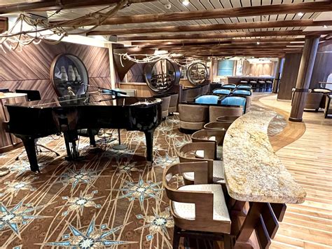 Our Complete Guide To All The Harmony Of The Seas Bars 2023