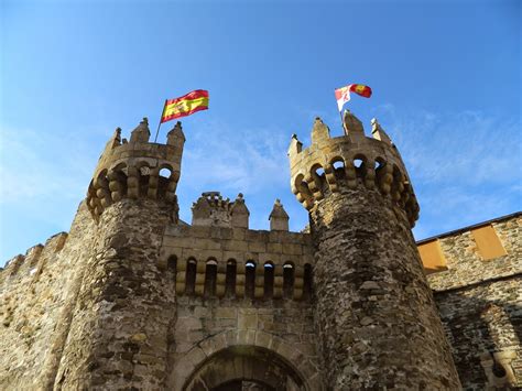 A Lovely Life, Indeed: Templar Castle in Ponferrada, Spain