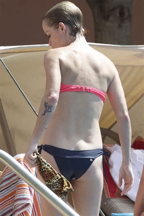 Taryn Manning Wearing Sexy Bikini At The Pool In Hawaii Porn Pictures Xxx Photos Sex Images