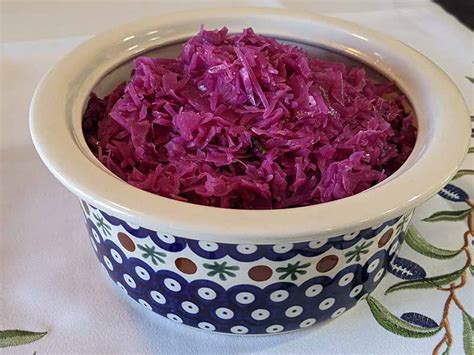 Oma's Easy and Delicious German Red Cabbage Recipe