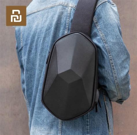 Сумка через плечо Xiaomi Tajezzo http://ali.pub/6c1wq8 1 557р В неё ...