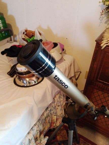 Tasco Telescope With Filter Attachments On Tripod Includes Instruction