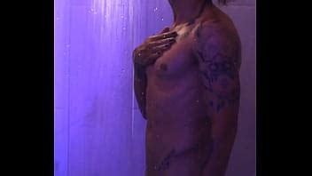 Teaser Of My Hot Body In The Shower XVIDEOS