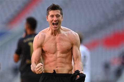 Lewandowski S Bumpy Climb From Dirt Pitches To International Goal