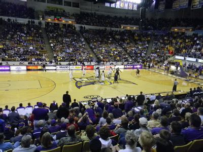 College Basketball Arenas | College Basketball Arena Reviews | College Hoops Arena Reviews