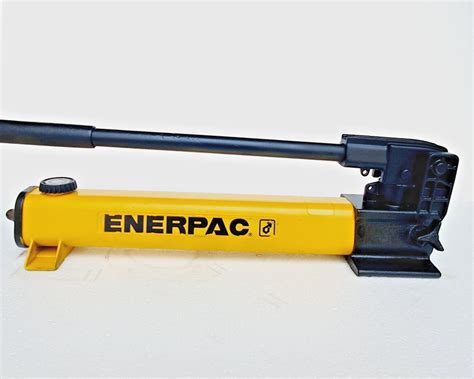 Enerpac P 392 Hydraulic Hand Pump 10000 Psi 700 Bar 2 Speed Lightweight Ebay