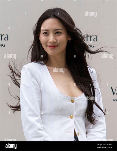 Claudia Kim