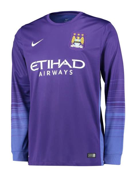 Manchester City 2015 16 GK Home Kit