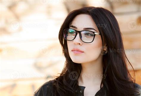 Portrait Of A Beautiful Hipster Girl In Glasses Beautiful Eyes Beautiful Smile Vision