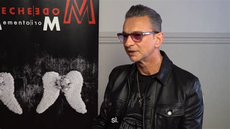 I Video La Lettura Dave Gahan Presenta Il Nuovo Album Dei Depeche