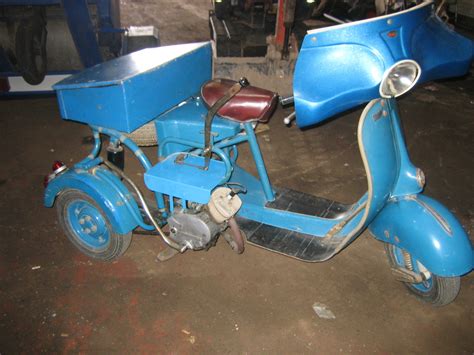 K J Johnson Bayfield Ontario Canada Piaggio Apes P P