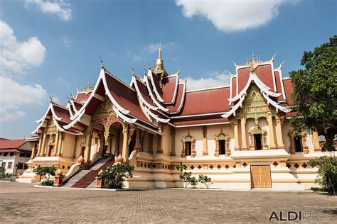 Photos And Landscapes Of Laos Buildings And Architecture Travel